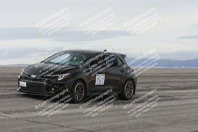 media/Jan-03-2026-SCCA SD (Sat) [[c9b9d14034]]/4-Novice Group/Session 1 Bowl/